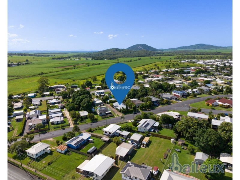 3/11 Place Avenue, Sarina Beach QLD 4737