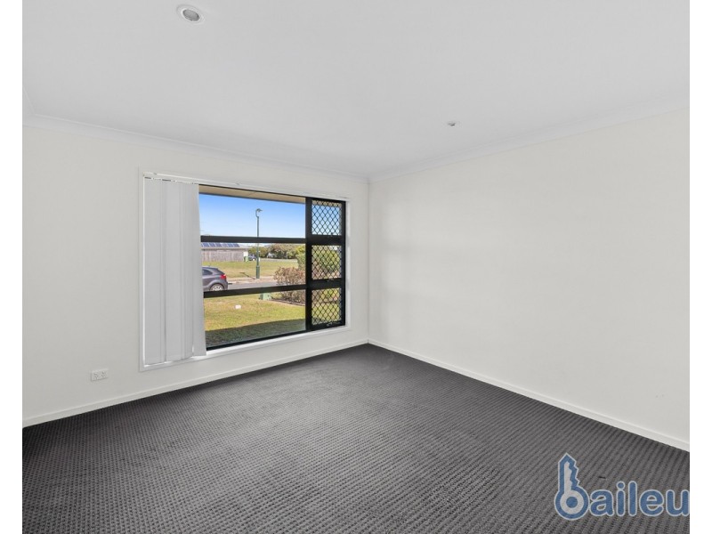 50 Donovan Street, Blacks Beach QLD 4740