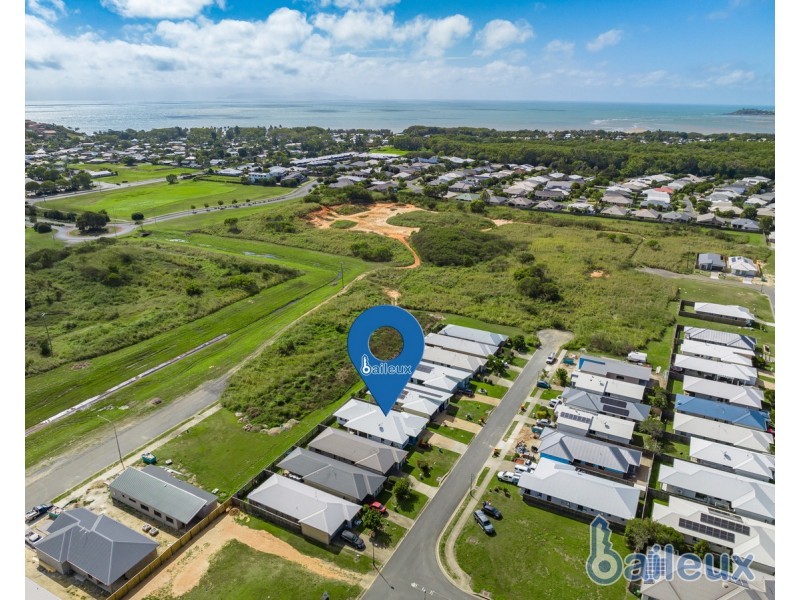 50 Donovan Street, Blacks Beach QLD 4740