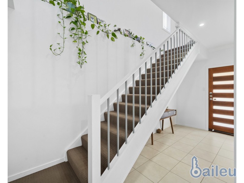 12 Vaucluse Crescent, East Mackay QLD 4740