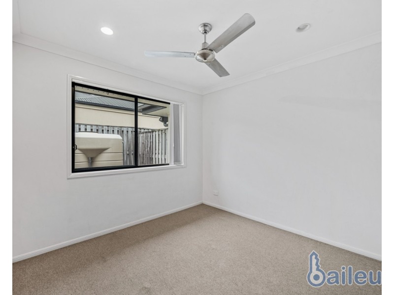 2/2 Whitehaven Drive, Blacks Beach QLD 4740