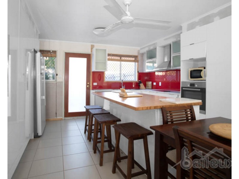 2/341 Alfred Street, Mackay QLD 4740