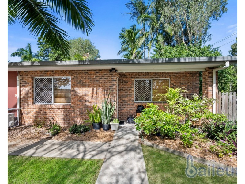 42 Keeleys Road, Slade Point QLD 4740