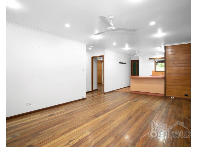 33a Ocean Avenue, Slade Point QLD 4740