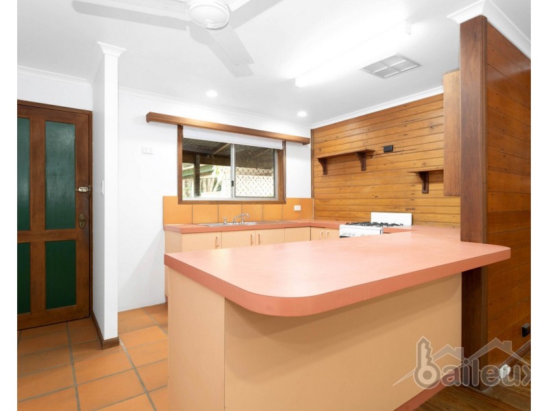 33a Ocean Avenue, Slade Point QLD 4740