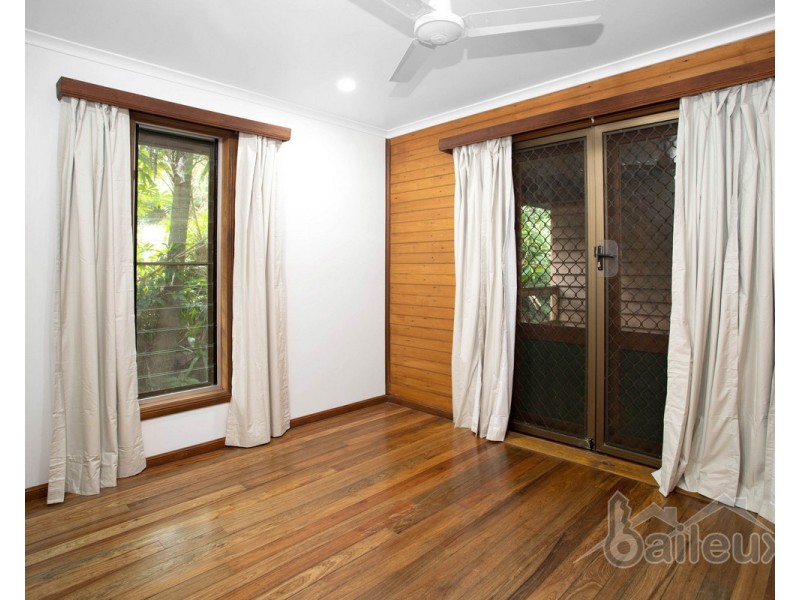 33a Ocean Avenue, Slade Point QLD 4740