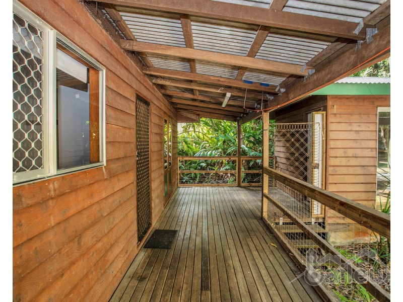 33a Ocean Avenue, Slade Point QLD 4740