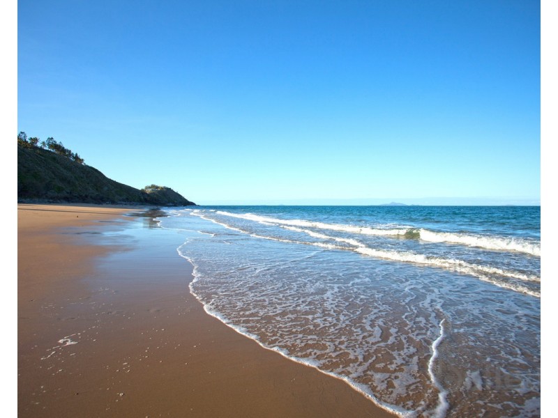 2/13 Bigola Place, Blacks Beach QLD 4740