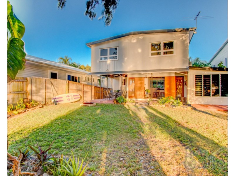 2 Sunset Boulevard, Eimeo QLD 4740