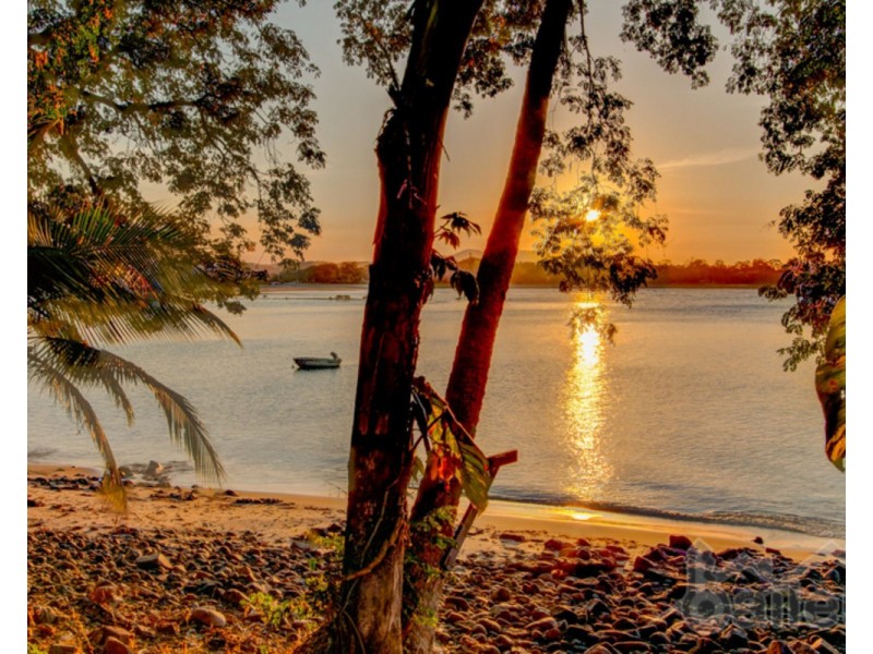 2 Sunset Boulevard, Eimeo QLD 4740