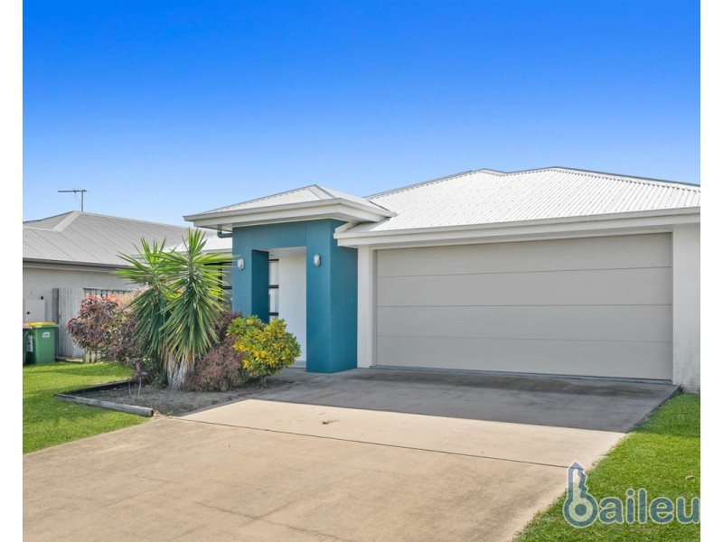 50 Donovan Street, Blacks Beach QLD 4740