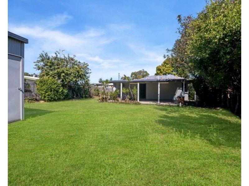 1 Andergrove Road, Andergrove QLD 4740