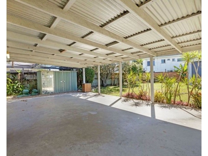 1 Andergrove Road, Andergrove QLD 4740