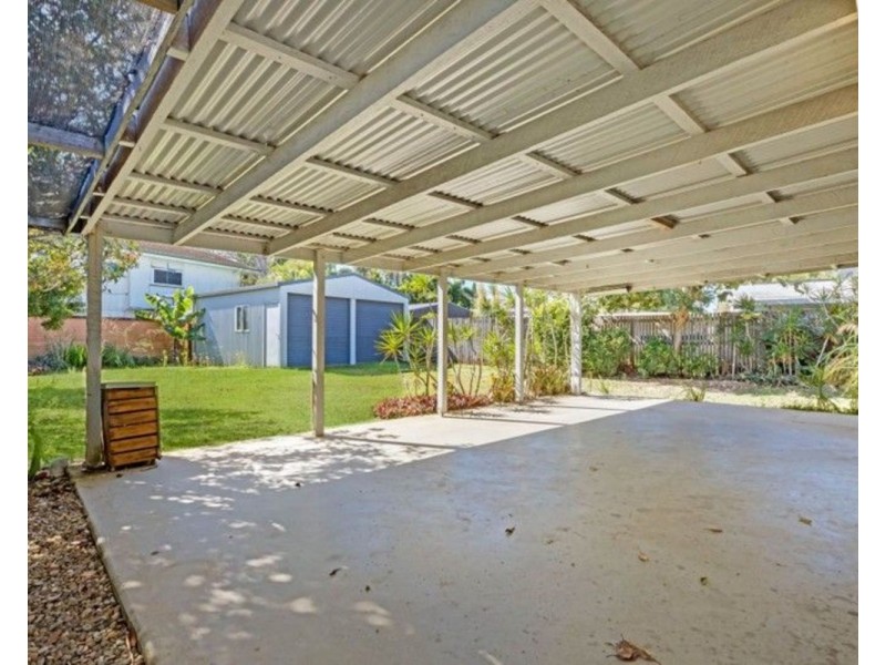 1 Andergrove Road, Andergrove QLD 4740