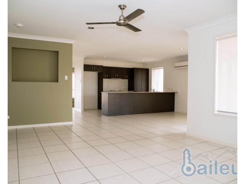 78 Newport Parade, Blacks Beach QLD 4740