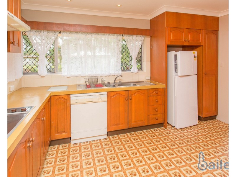 202 Nebo Road, West Mackay QLD 4740