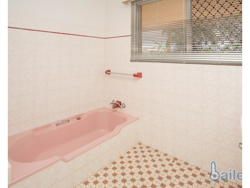 202 Nebo Road, West Mackay QLD 4740
