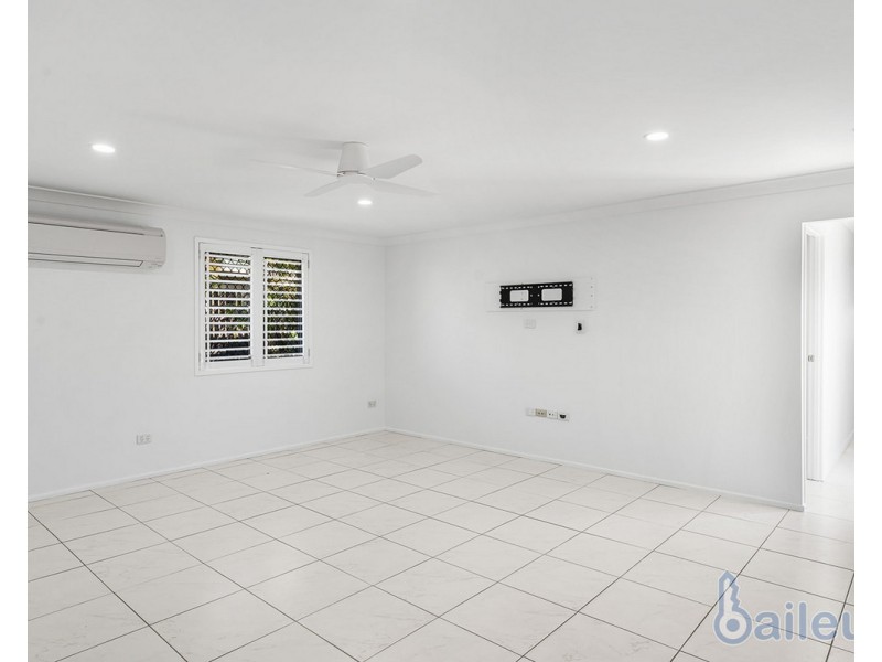 9 Van Eldik Avenue, Andergrove QLD 4740