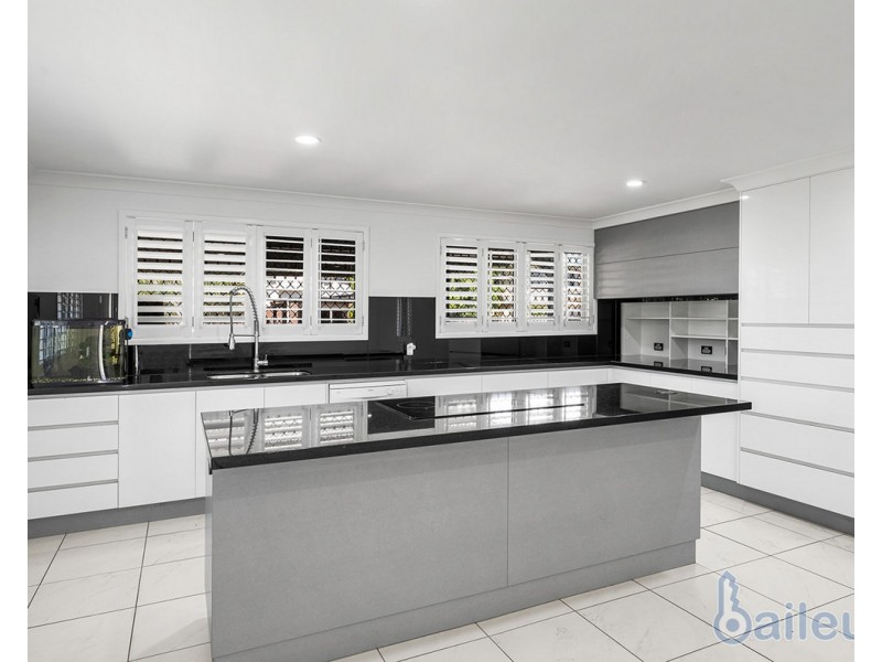 9 Van Eldik Avenue, Andergrove QLD 4740