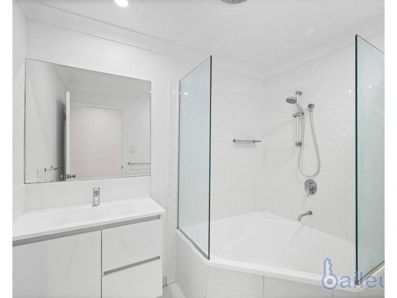 9 Van Eldik Avenue, Andergrove QLD 4740