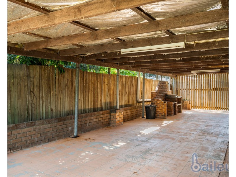 9 Van Eldik Avenue, Andergrove QLD 4740