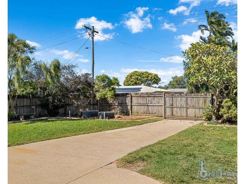 9 Van Eldik Avenue, Andergrove QLD 4740