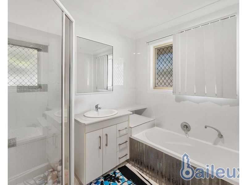 21 Tiffiny Court, Andergrove QLD 4740