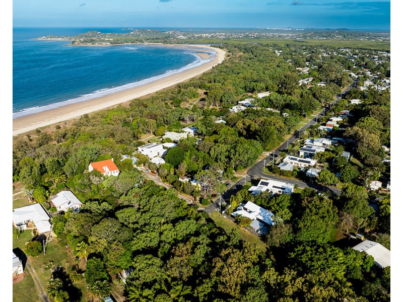175 Waverley Street, Bucasia QLD 4750