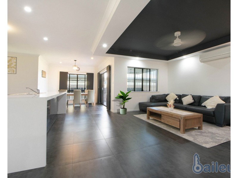 4 Sidon Court, Ooralea QLD 4740