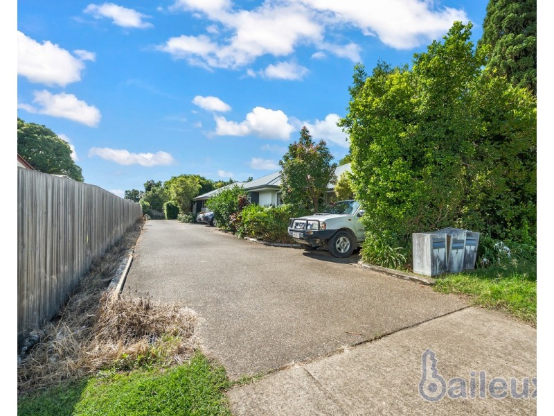 1/11 Place Avenue, Sarina QLD 4737