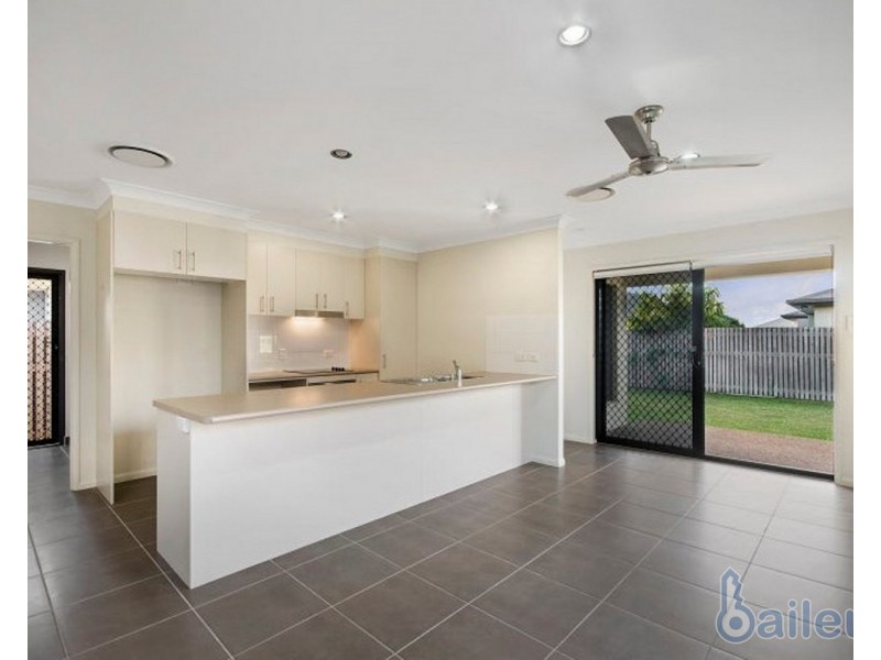 15 Biscayne Street, Burdell QLD 4818