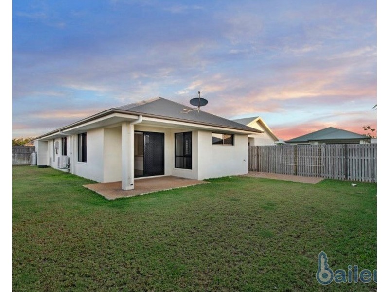 15 Biscayne Street, Burdell QLD 4818