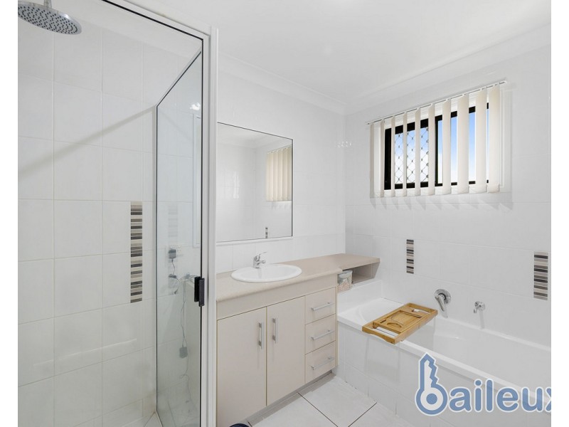 15 Tiffiny Court, Andergrove QLD 4740