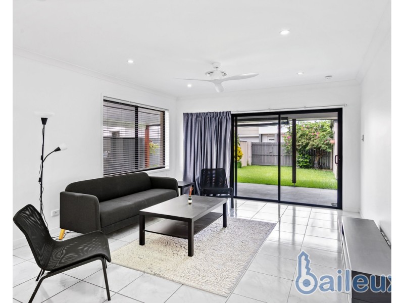 15 Elgans Parade, Rural View QLD 4740