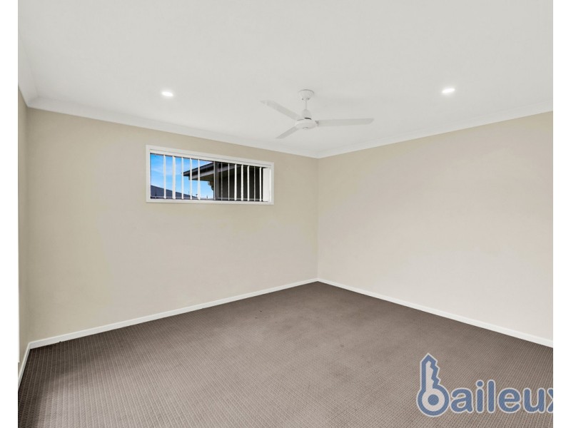 18 Monterrico Circuit, Beaconsfield QLD 4740