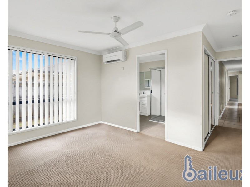 18 Monterrico Circuit, Beaconsfield QLD 4740