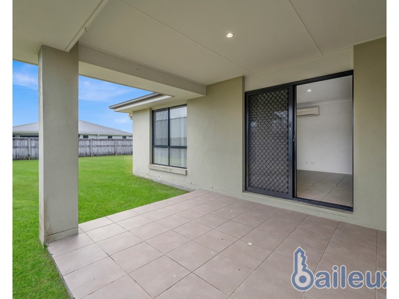 18 Monterrico Circuit, Beaconsfield QLD 4740