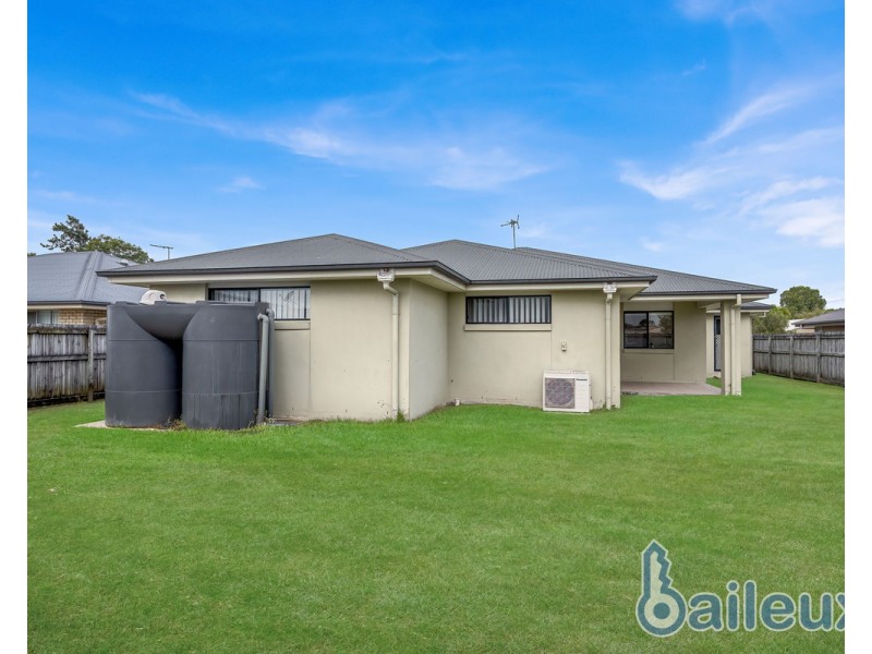 18 Monterrico Circuit, Beaconsfield QLD 4740