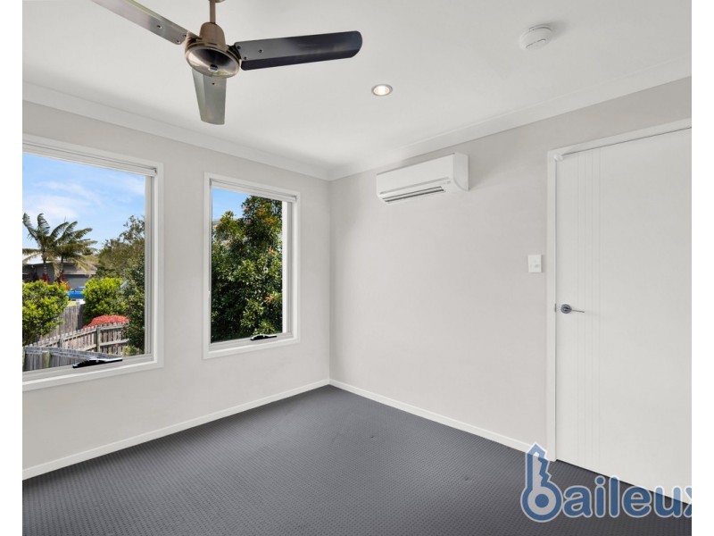 2/7 Webb Court, Rural View QLD 4740