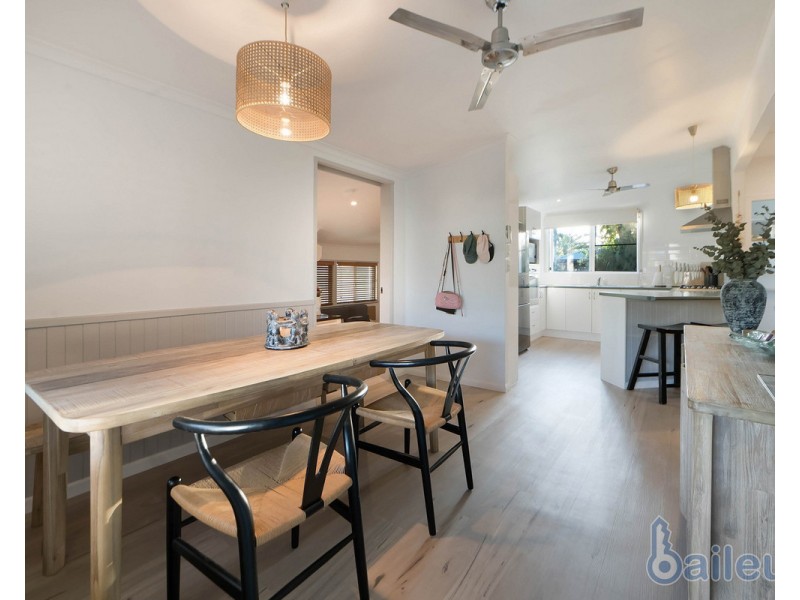 6 Sandpiper Court, Slade Point QLD 4740