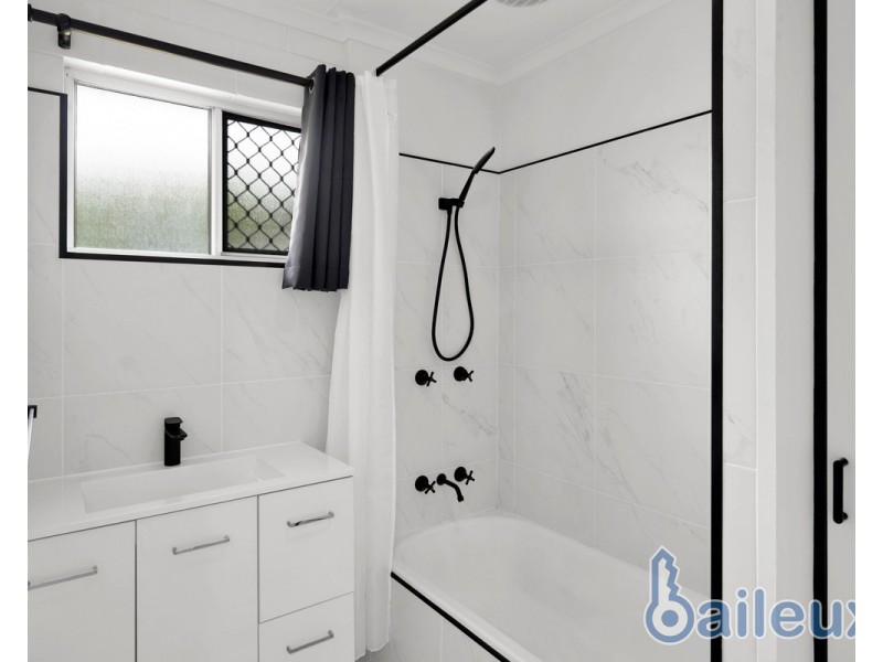 127 Tropical Avenue, Andergrove QLD 4740