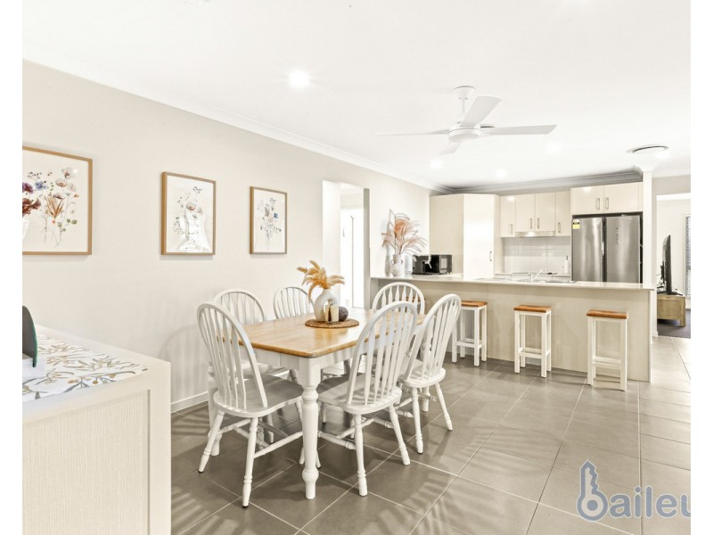 18 Burge Court, Glenella QLD 4740