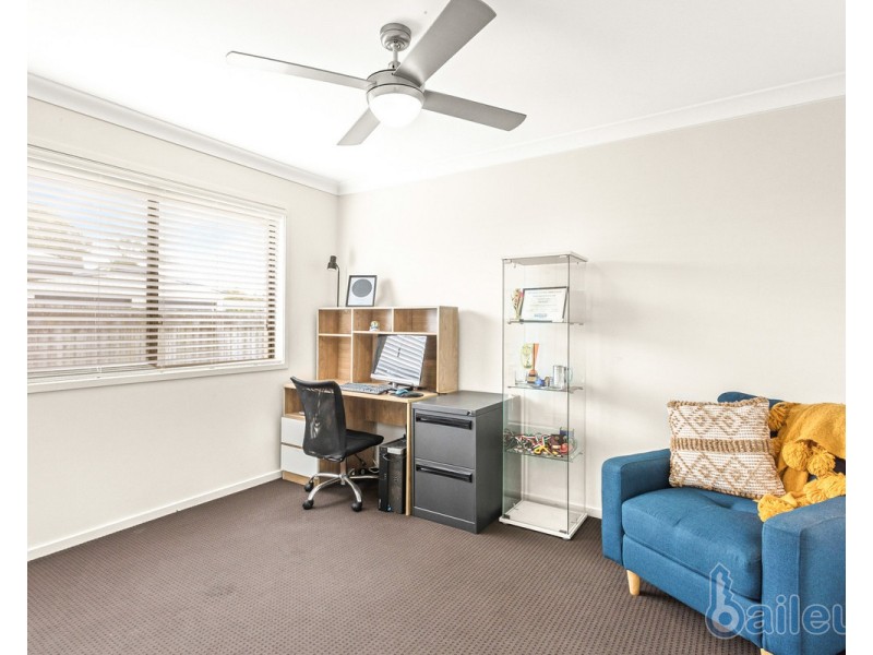 18 Burge Court, Glenella QLD 4740