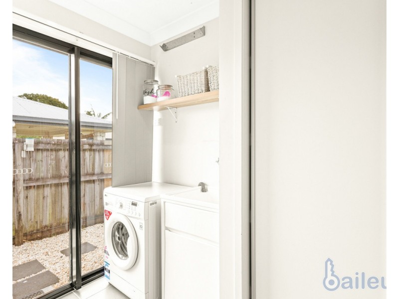 18 Burge Court, Glenella QLD 4740