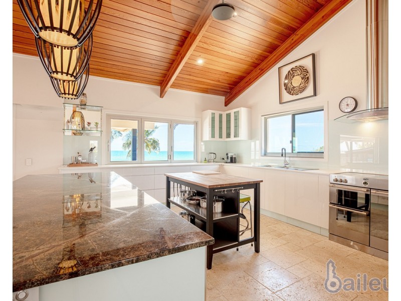 74 Ocean Avenue, Slade Point QLD 4740