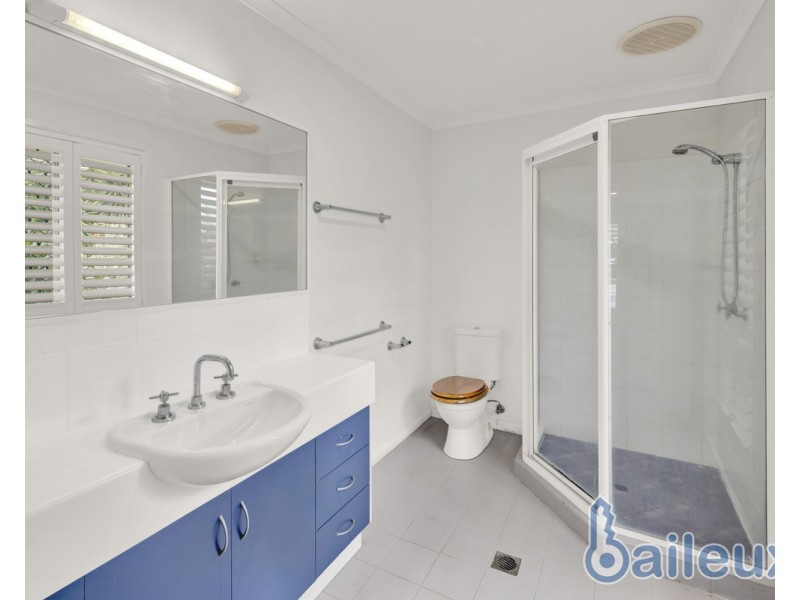 14 Cumming Court, Glenella QLD 4740