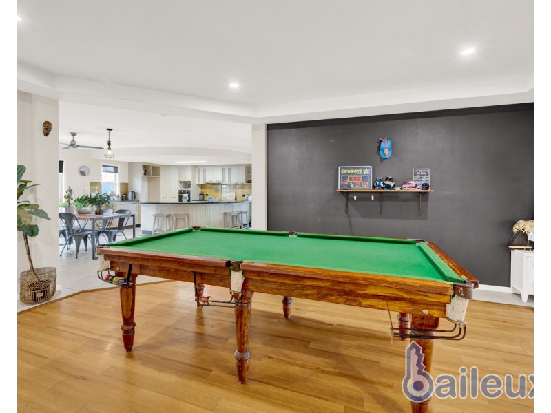 31 Victor Avenue, Glenella QLD 4740