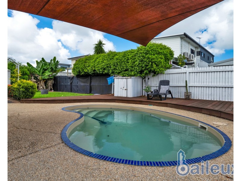 31 Victor Avenue, Glenella QLD 4740