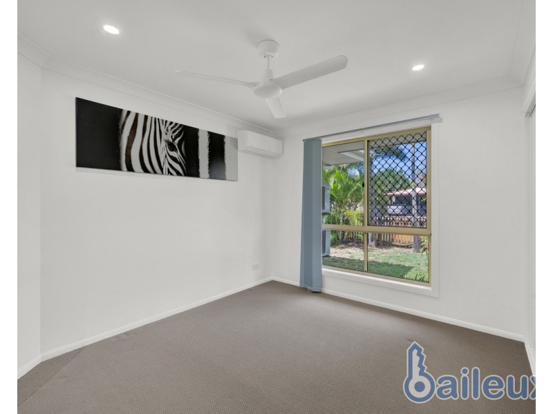 28 Freeman Avenue, Slade Point QLD 4740