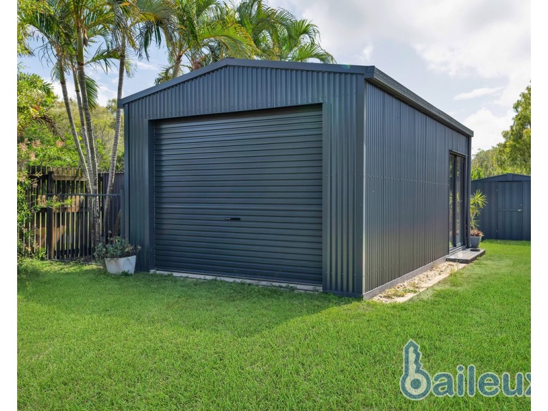 28 Freeman Avenue, Slade Point QLD 4740
